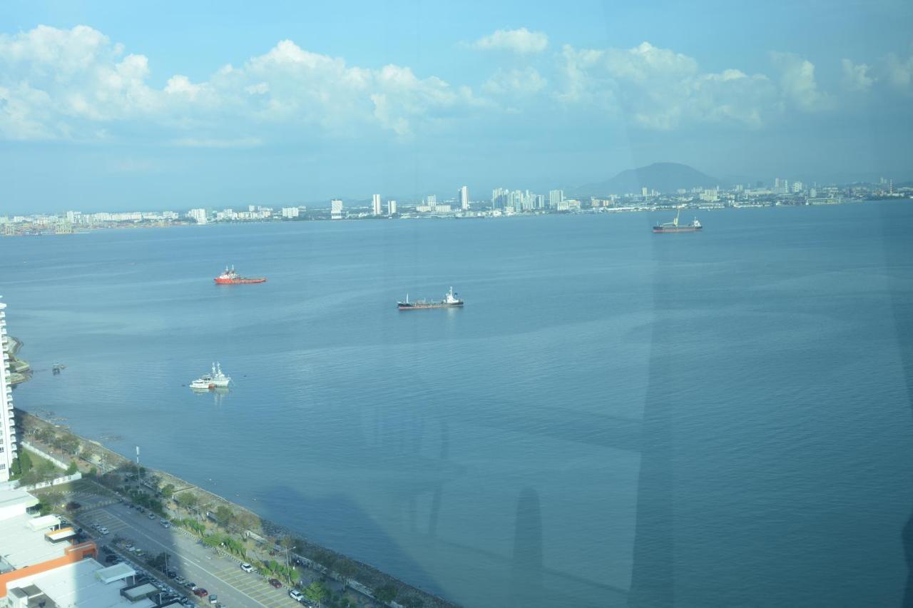 Maritime Suites Duplex Marvelous Sea View ジョージタウン エクステリア 写真